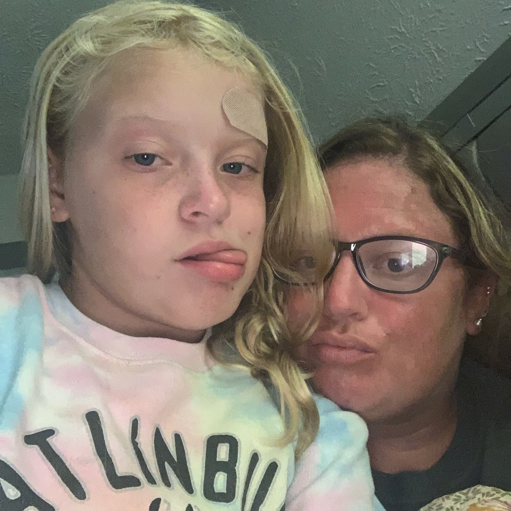 Meet your Posher, Stella